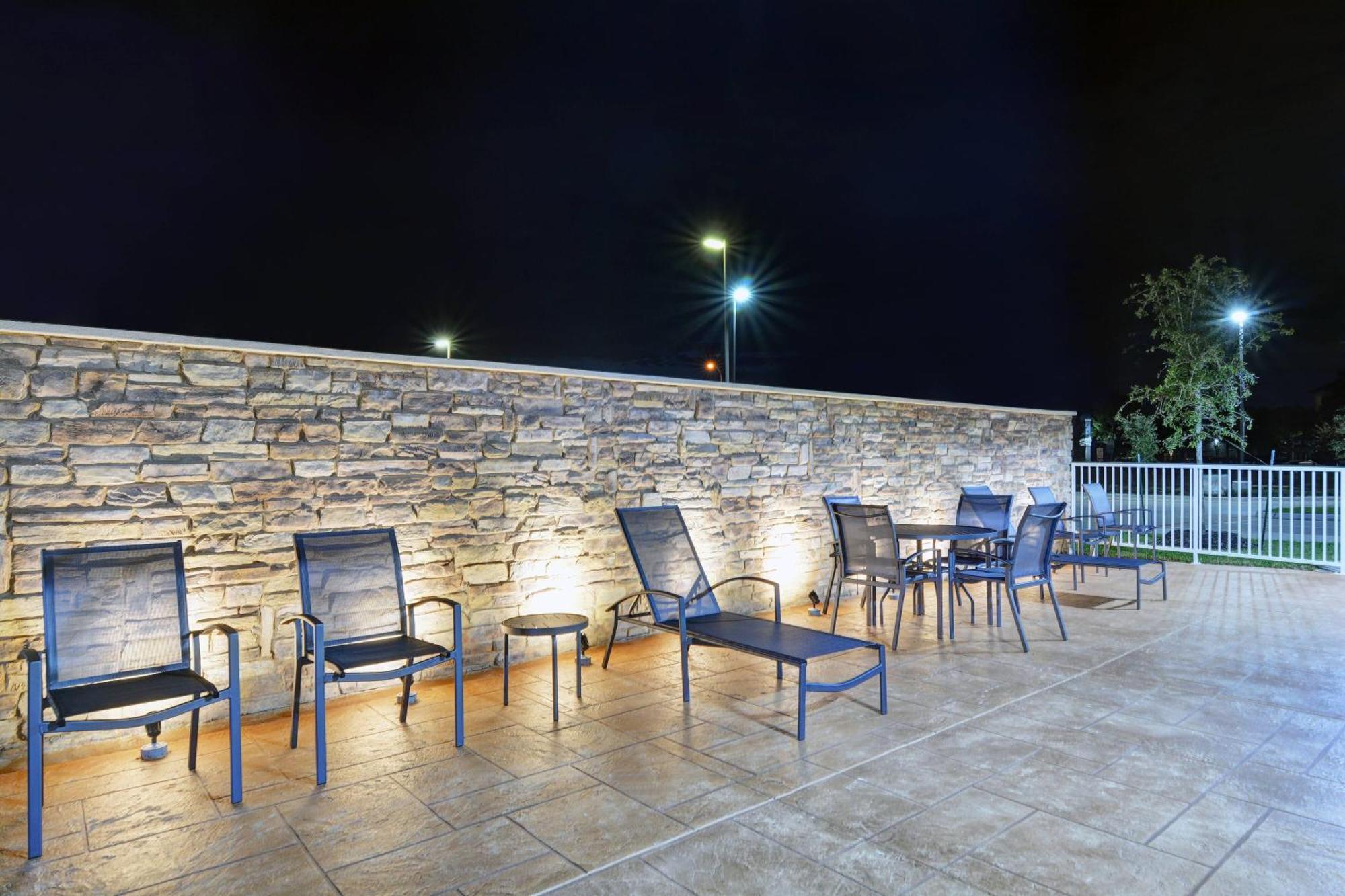 Fairfield Inn & Suites By Marriott Houston Nasa/Webster Bagian luar foto